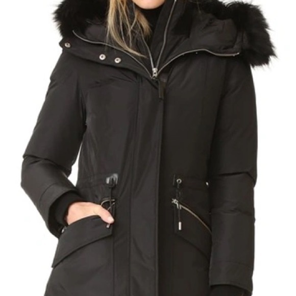Mackage KATRYN FUR TRIM HOODED SHORT DOWN COAT IN BLACK - Picture 8 of 8